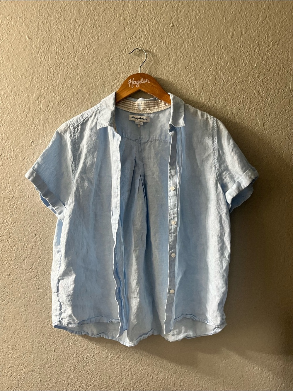 Tommy Bahama Pale Blue Short Sleeve Linen Button-Down Shirt